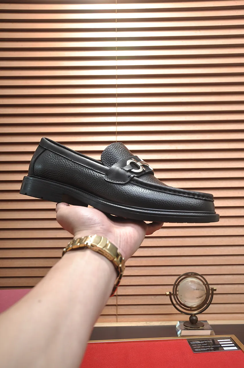 Men's men's shoes 💰520💶[Ferragamo/Ferragamo] (high-end Niuli) New 🍀 Ferragamo* - top version Ferragamo's classic formal leather shoes! Made of imported original cowhide, the inner top layer is comfortable cowhide lining! Original wear-resistant rubber outsole! High quality products! Code number 38-44!